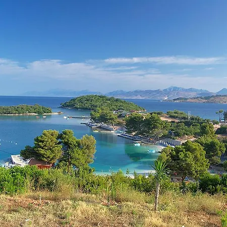 Vila Petriti Gasthuis Ksamil