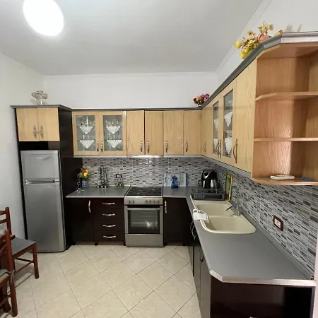 Vila Petriti Gasthuis Ksamil